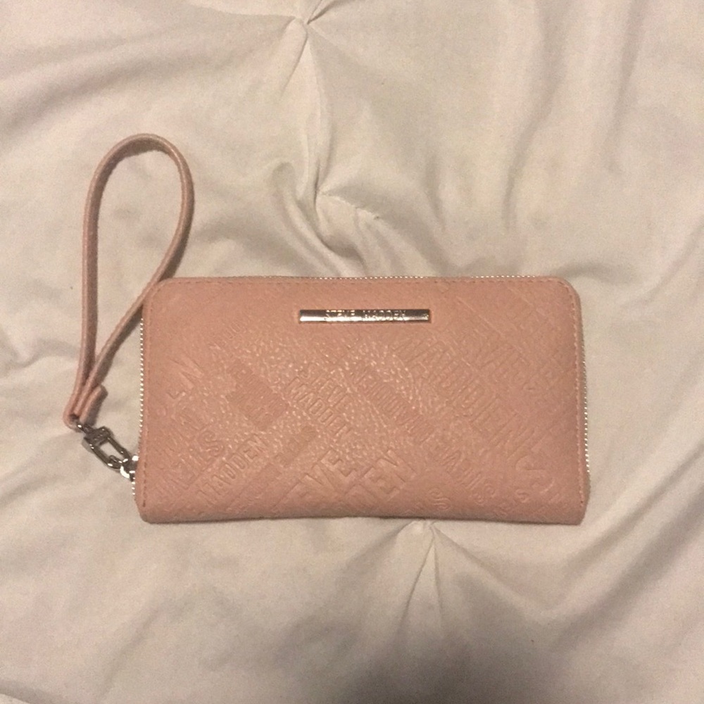 Pink Steve Madden wallet
